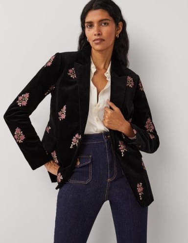 Boden 70s Tailored Blazer Black, Embroidered – women’s floral vintage inspired blazers – womens retro style jackets – 1970s look clothes - flipped
