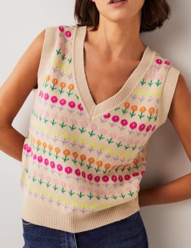 Boden V-neck Knitted Tank Top Chinchilla Melange, Floral / women’s sleeveless sweaters / trendy tanks / womens patterned vest tops / pretty vests - flipped