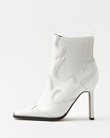 RIVER ISLAND CREAM LEATHER WESTERN HEELED ANKLE BOOTS ~ women’s on-trend footwear