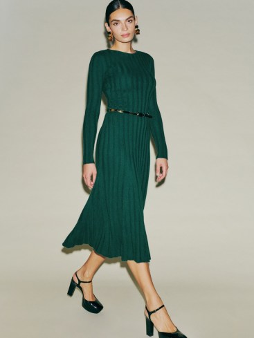 Reformation Evan Cashmere Sweater Dress in Sycamore | luxe green jumper dresses | chic knitted winter fashion