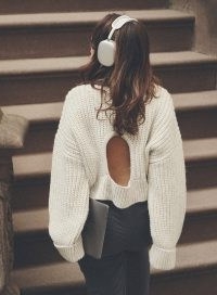 4th & Reckless CAROLYN CUT OUT CABLE KNIT JUMPER CREAM | cropped cutout back drop shoulder jumpers