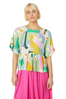 gorman Myrtle Magic Top / abstract floral tiered hem tops