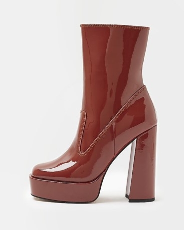 RIVER ISLAND RED PATENT PLATFORM HEELED ANKLE BOOTS – women’s 70s inspired retro platforms – womens chunky 1970s vintage style footwear
