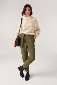 ba&sh phil trousers in green ~ women’s khaki slim relaxed fit pants ~ casual fashion ~ weekend style ~ tencel / cotton mix