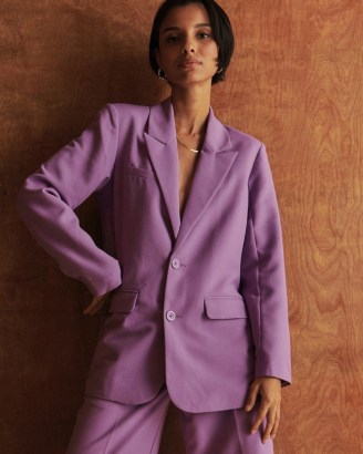 Abercrombie & Fitch Single-Breasted Boyfriend Blazer in Purple – luxe style blazers ~ women’s jackets for trouser suits - flipped