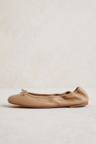 Sam Edelman Felicia Ballet Flats in beige | classic ballerina shoes | neutral front bow ballerinas - flipped