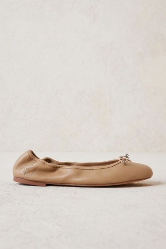 Sam Edelman Felicia Ballet Flats in beige | classic ballerina shoes | neutral front bow ballerinas