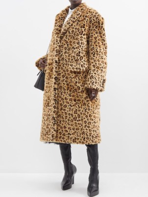 JUNYA WATANABE Leopard faux-fur coat in beige | women’s longline oversized animal print winter coats - flipped