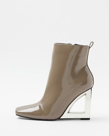 RIVER ISLAND BEIGE PATENT WEDGE HEELED ANKLE BOOTS / shiny clear wedged heel booties / women’s high shine faux leather footwear