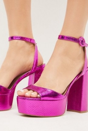 KATEN MILLEN Croc Metallic 70s Platform Sandal in Pink ~ glam retro sandals ~ ankle strap block heel platforms ~ 1970s vintage style party heels