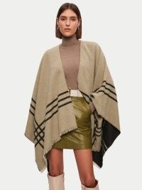 JIGSAW Checked Wool Blend Reversible Cape Brown ~ chic winter capes