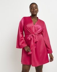 RIVER ISLAND PLUS PINK SATIN TIE FRONT MINI DRESS – plus size on-trend going out fashion – women’s silky fabric party dresses