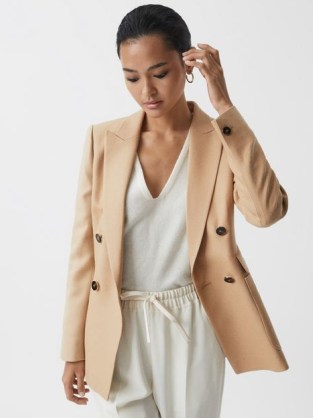 REISS LARSSON DOUBLE BREASTED TWILL BLAZER LIGHT CAMEL / women’s chic tailored blazers / womens neutral jackets - flipped