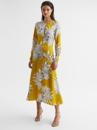 REISS MANI FLORAL PRINTED MIDI DRESS LIME ~ feminine occasionwear ~ printed fluid hem occasion dresses ~ front keyhole cut out ~ back cutout with tie detail ~ vibrant citrus colours
