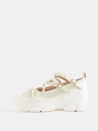 SIMONE ROCHA Beaded trek-sole ballerina pumps in ivory / chunky ballerinas with faux pearl and crystal embellished straps