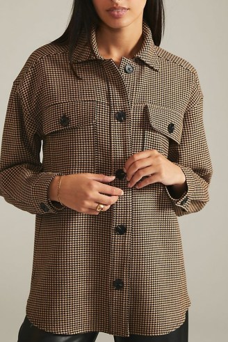 Current Air Shacket in Neutral – women’s utility style shackets – womens shirt jackets – dogtooth overshirt