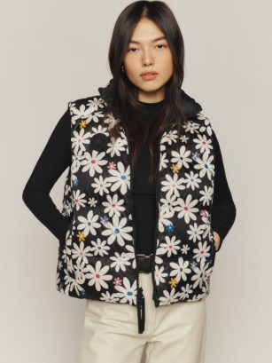 Canada Goose x Reformation Cypress Vest in Edie/Black – women’s floral sleeveless puffer jackets – daily print padded gilets - flipped