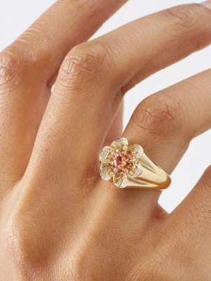 YVONNE LEON Daisy diamond, sapphire & 9kt gold ring ~ luxe floral rings ~ women’s fine jewellery