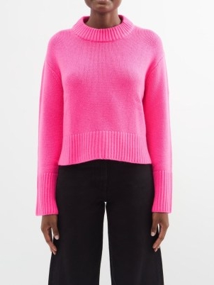 LISA YANG Sony cashmere sweater in pink ~ bright round neck jumpers