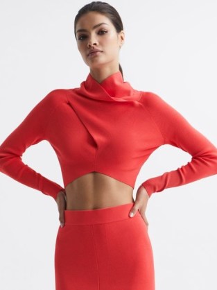 REISS ELSIE HIGH NECK CROPPED CO ORD TOP CORAL – fitted long sleeved crop tops – chic evening fashion
