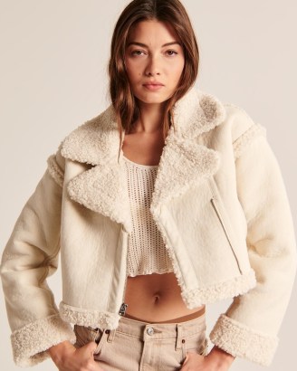 Abercrombie & Fitch Cropped Vegan Suede Shearling Jacket in Cream – women’s luxe style crop hem jackets – women’s faux fur fashion