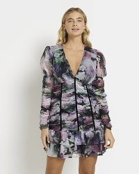 RIVER ISLAND BLACK FLORAL RUCHED LONG SLEEVE MINI DRESS – gathered puff sleeved plunge front occasion dresses – deep plunging V-neck party fashion