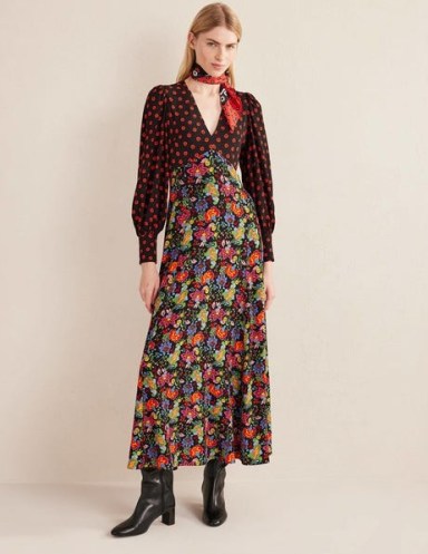 Boden Blouson Sleeve Maxi Tea Dress in Black, Carnation Garden / long sleeved mixed floral print dresses / women’s bohemian inspired fashion / boho clothes