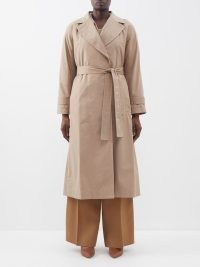 MAX MARA Etrench coat in camel ~ classic light brown wrap style tie waist coats