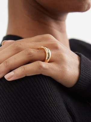 BOTTEGA VENETA Spine 18kt gold-plated sterling-silver ring – women’s chic contemporary rings – womens modern minimalist jewellery