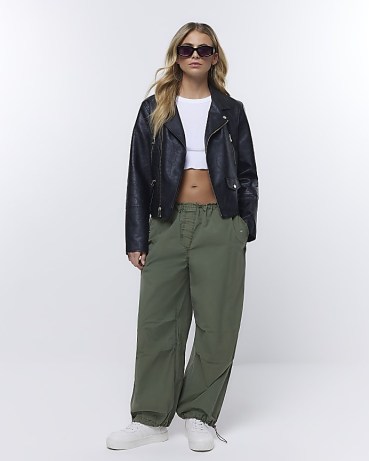River Island KHAKI LOW RISE PARACHUTE TROUSERS – womens green relaxed fit drawstring detail trouser – cool casual looks - flipped