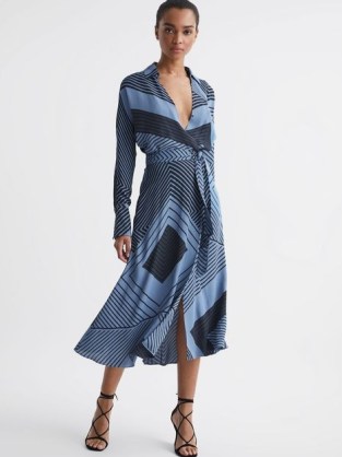 Reiss TALIA PRINTED SPLICED MIDI DRESS BLUE – fluid geometric print wrap dresses – geo prints – tie waist