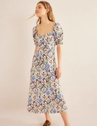Boden Panelled Sweetheart Midi Dress Ivory, Wild Bluebell / womens floral puff sleeve dresses / women’s linen clothes