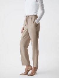 REISS HAILEY PULL ON TROUSERS MINK / women’s neutral drawsting waist jogger style pants