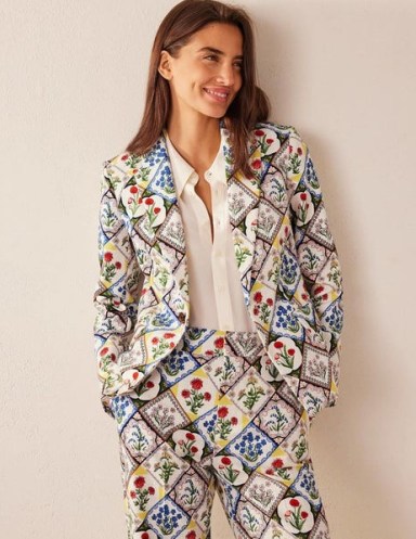 Boden The Somerset Cotton Blazer Ivory, Wild Bluebell / women’s floral blazers / womens flower print jackets / spring and summer clothes - flipped