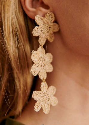 Sézane ANITA EARRINGS in Natural ~ floral drops ~ boho accessories ~ bohemian statement jewellery ~ retro fashion - flipped