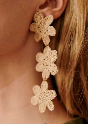 Sézane ANITA EARRINGS in Natural ~ floral drops ~ boho accessories ~ bohemian statement jewellery ~ retro fashion