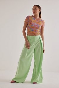 Selected Femme Charlotte Pleated Wide Leg Trousers in Green – women’s high rise front pleat pants – womens wardrobe staples