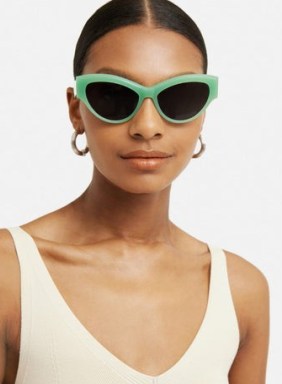 Jigsaw Burley Cats Eye Sunglasses in Green | women’s vintage style eyewear | womens large retro sunnies - flipped