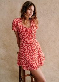 Sézane NORABEL DRESS Red Cara print / floral short sleeve mini dresses
