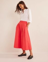 More from the Skirts collection