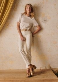 SÉZANE BRUT SEXY in Ecru | women’s off white organic cotton jeans | slightly tapered straight leg summer denim clothes