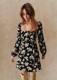 Sézane CAROLA DRESS in Floral / long sleeve straight neckline mini dresses