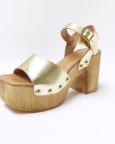 River Island GOLD LEATHER HEELED CLOGS | women’s retro footwear | metallic summer platforms | womens vintage style platform shoes | chunky sandal | block heel sandals