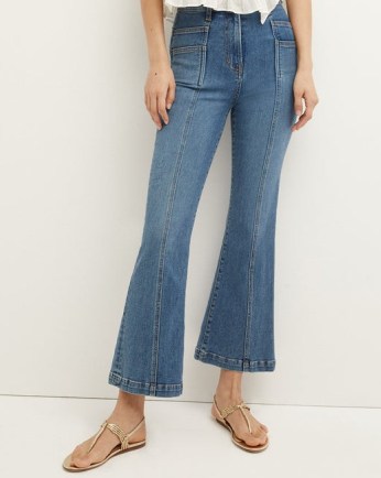 VERONICA BEARD CARSON KICK-FLARE JEAN WITH BACK SUN YOKE in Great Escape | blue ankle flared jeans | front seams | women’s cropped denim falres - flipped