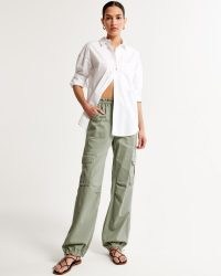 Abercrombie & Fitch Baggy Utility Pant in Green ~ women’s casual cuffed hem side pocket trousers ~ drawcord hems ~ womens drapey cargo pants