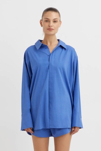 CAMILLA AND MARC Avani Oversized Shirt in Saphire Blue – relaxed fitting shirts - flipped