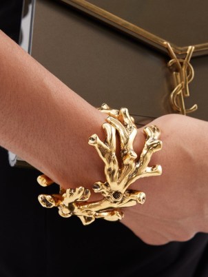 SAINT LAURENT Coral oversized cuff in gold tone / ocean inspired jewellery / statement cuffs - flipped