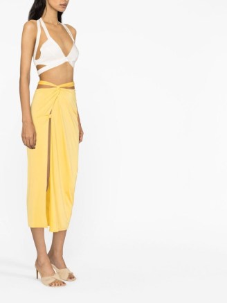 Jacquemus Yellow Espelho cut-out midi skirt – cutout twist detail skirts