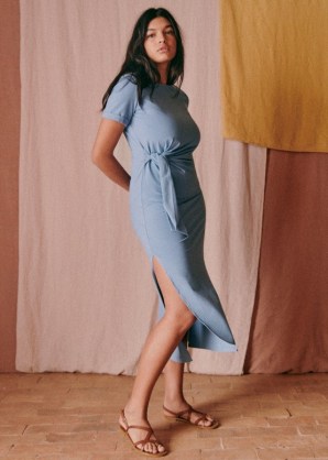 sezane PIPPA DRESS Vintage Blue – short sleeve tie detail organic cotton dresses - flipped