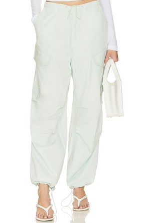 AGOLDE Ginerva Cargo Pant in Mochi – women’s light green pocket detail trousers – casual luxe – sportswear inspired fashion